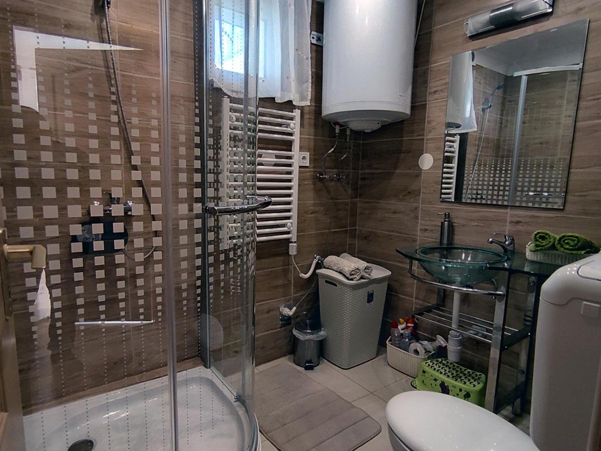 Hajdúszoboszló White Stone Apartman מראה חיצוני תמונה