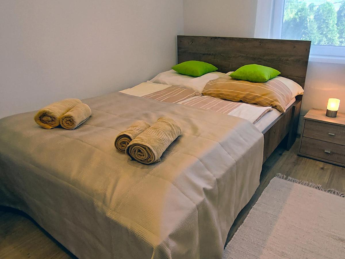 Hajdúszoboszló White Stone Apartman מראה חיצוני תמונה
