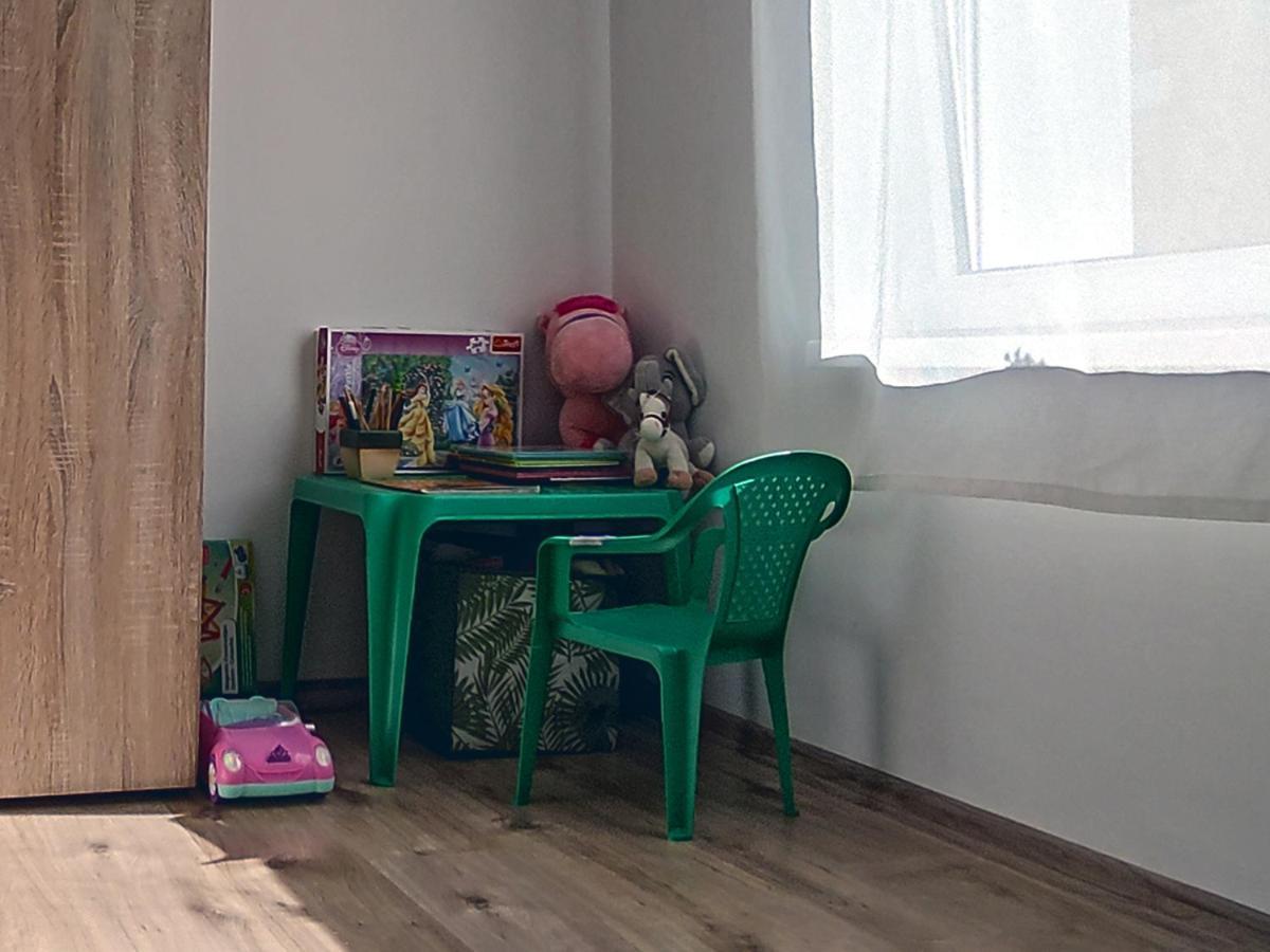 Hajdúszoboszló White Stone Apartman מראה חיצוני תמונה
