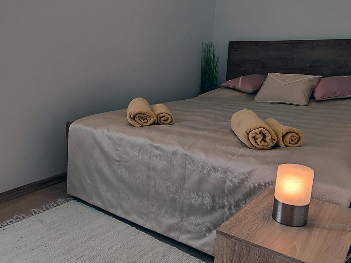 Hajdúszoboszló White Stone Apartman מראה חיצוני תמונה