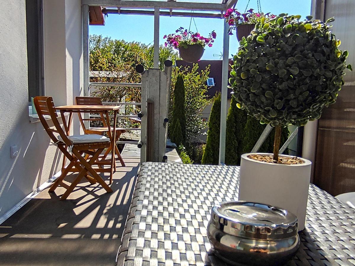 Hajdúszoboszló White Stone Apartman מראה חיצוני תמונה