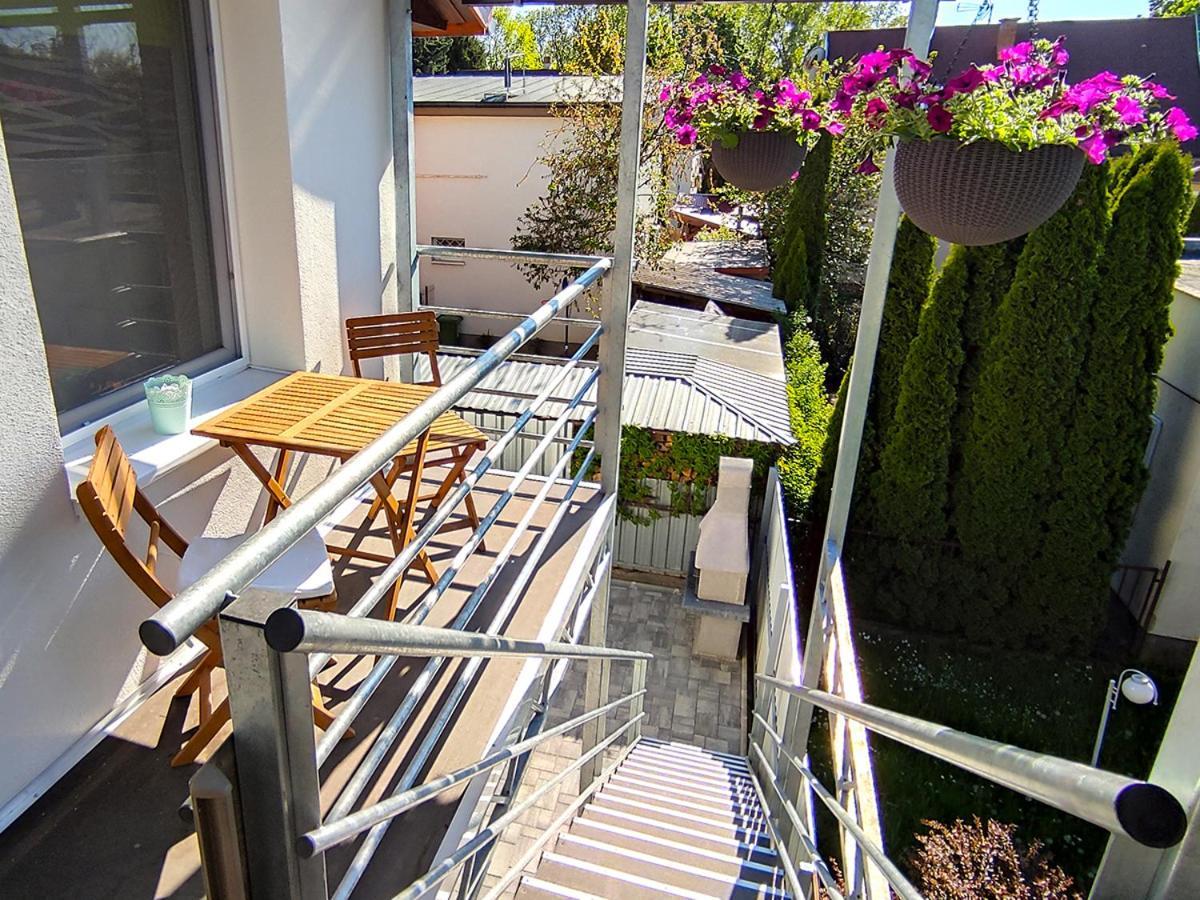 Hajdúszoboszló White Stone Apartman מראה חיצוני תמונה