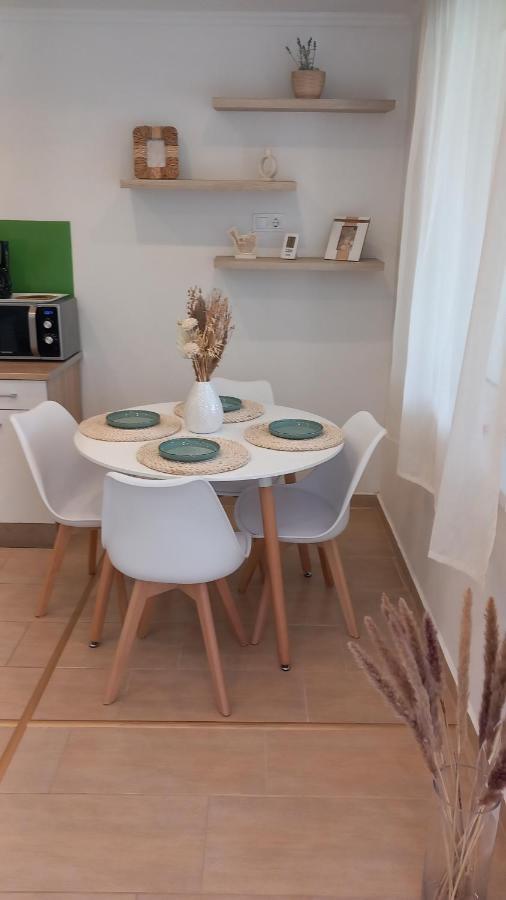 Hajdúszoboszló White Stone Apartman מראה חיצוני תמונה
