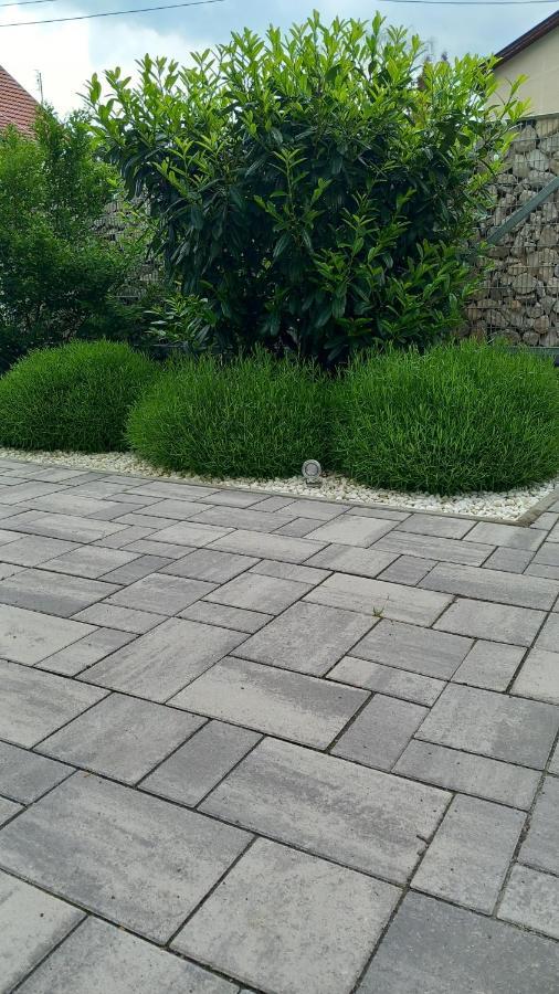 Hajdúszoboszló White Stone Apartman מראה חיצוני תמונה