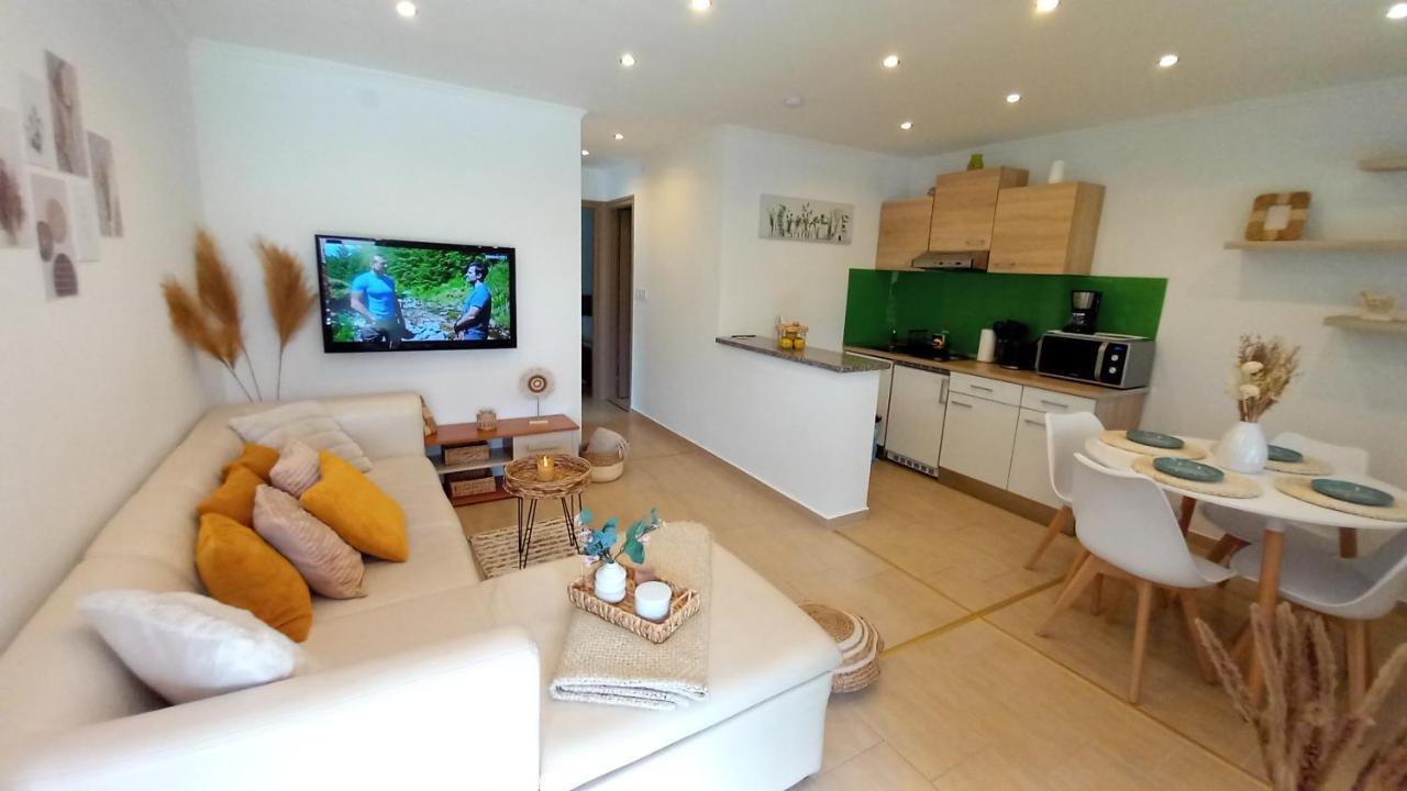 Hajdúszoboszló White Stone Apartman מראה חיצוני תמונה