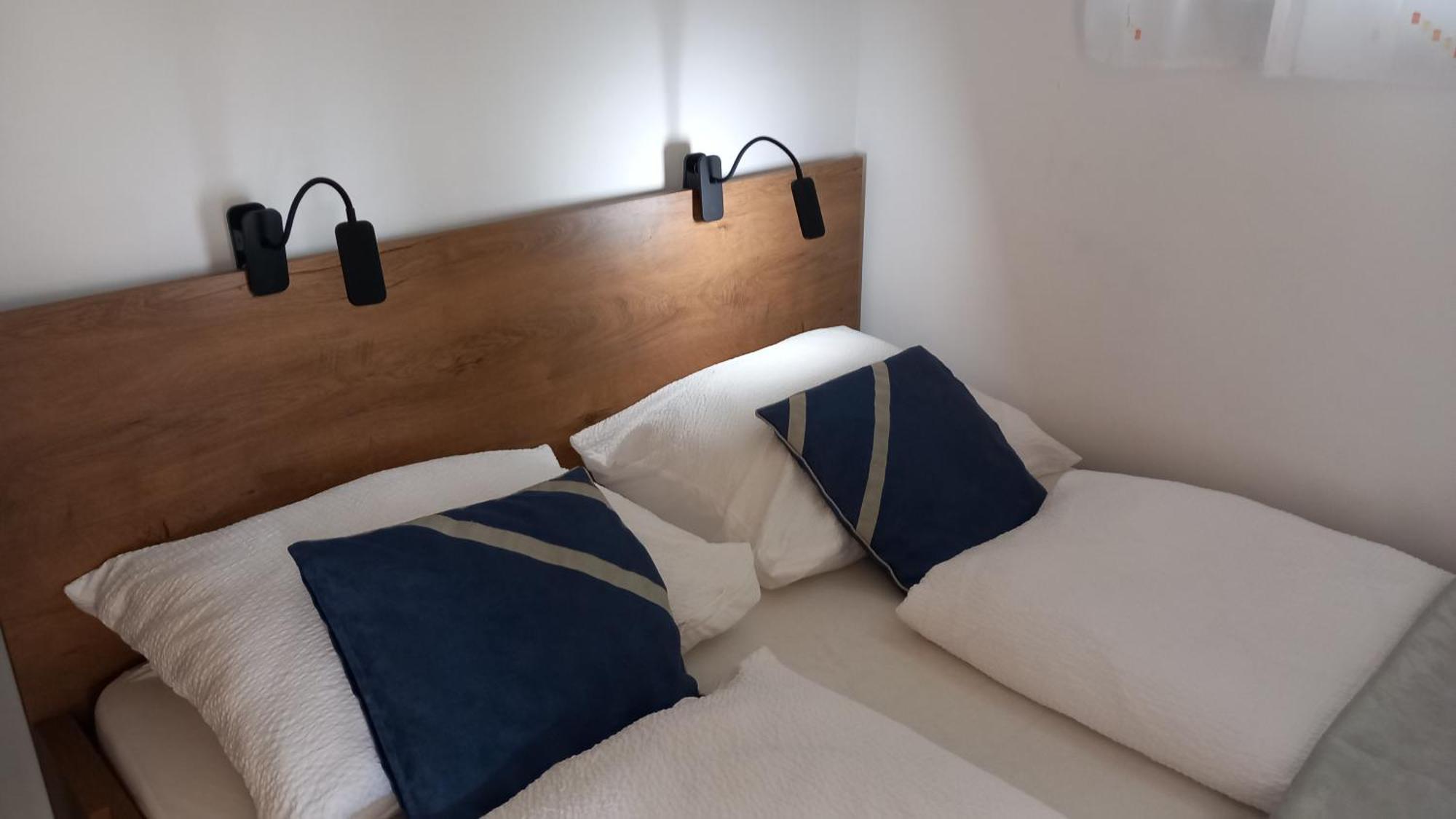 Hajdúszoboszló White Stone Apartman מראה חיצוני תמונה