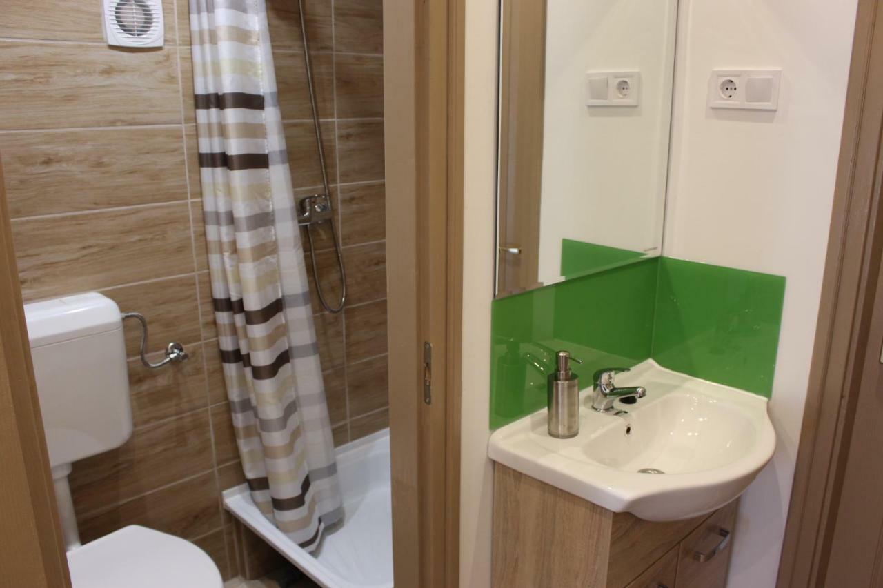 Hajdúszoboszló White Stone Apartman מראה חיצוני תמונה
